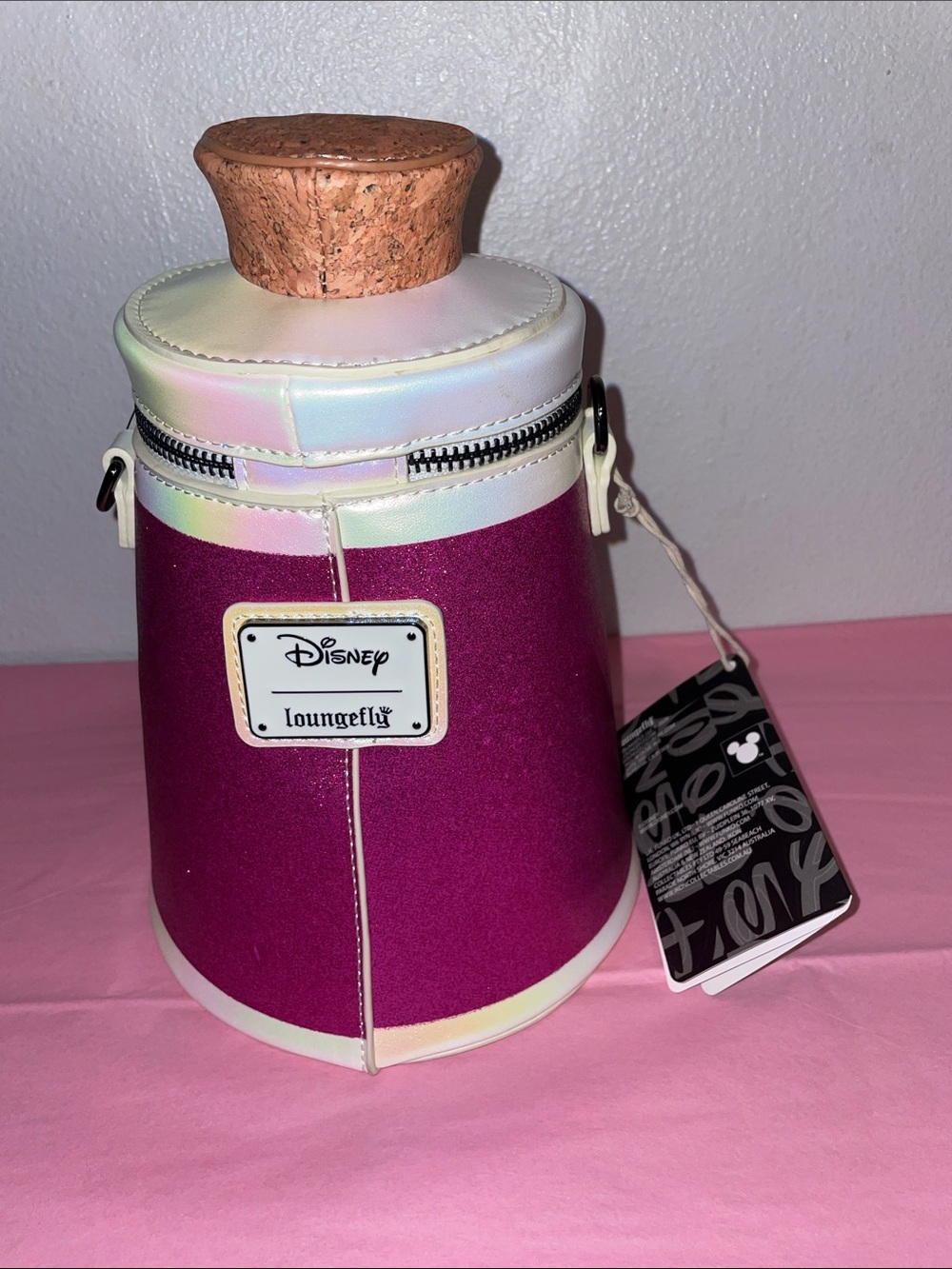 Loungefly Disney Emperor’s New Groove Yzma Llama Potion Crossbody & Wallet Set - Picture 6 of 10